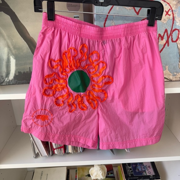NIKE Euphoria Project Athleisure Pink Groovy Shorts - Picture 4 of 6